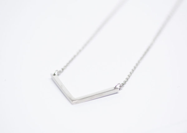 Collier V_2