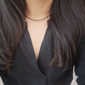 Collier mini spinelles porté