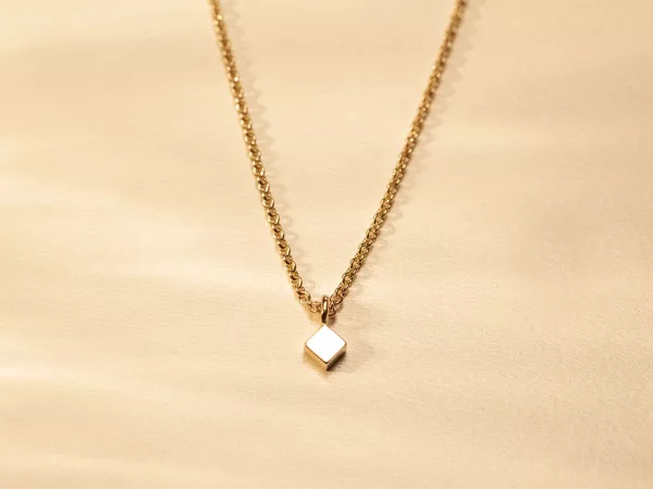 Collier LIV